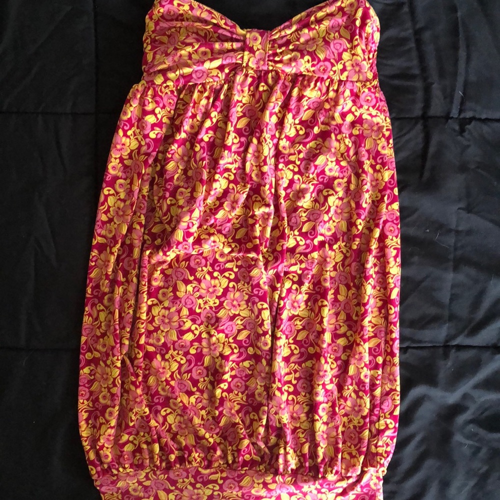 Pink yellow flower 🌸 dress size S